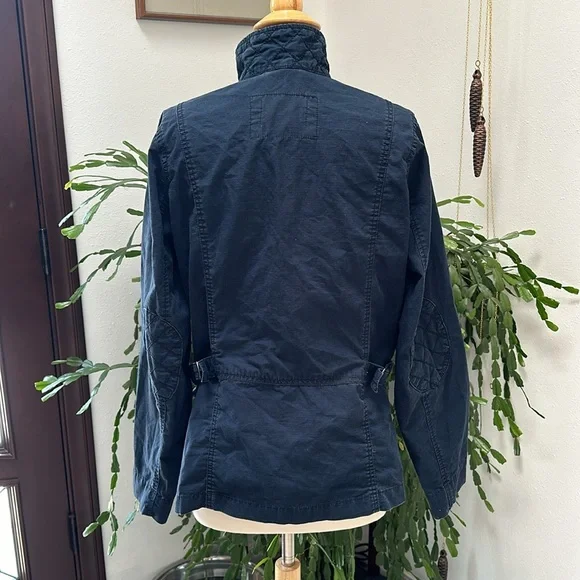 Eddie Bauer Jacket 🧥 - Picture 4 of 11